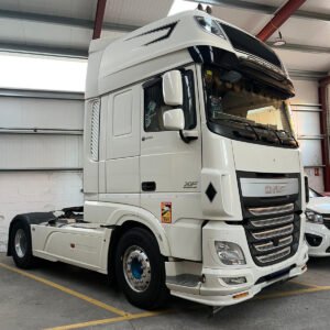 DAF XF510 SUPER SPACECAB TRACTORA