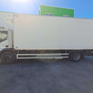 IVECO EUROCARGO 180E28 FRIGORIFICO + PLATAFORMA