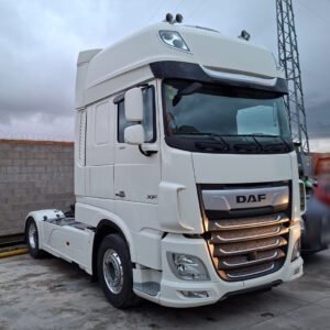 DAF XF530 SUPER SPACECAB TRACTORA