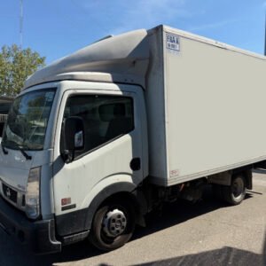 NISSAN NT400 3,5TN  FRIGORIFICO