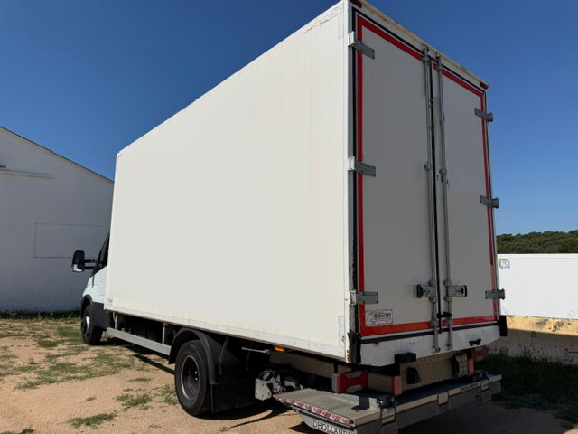 IVECO DAILY 70C17 CAJA CERRADA + PLATAFORMA - Imagen 5