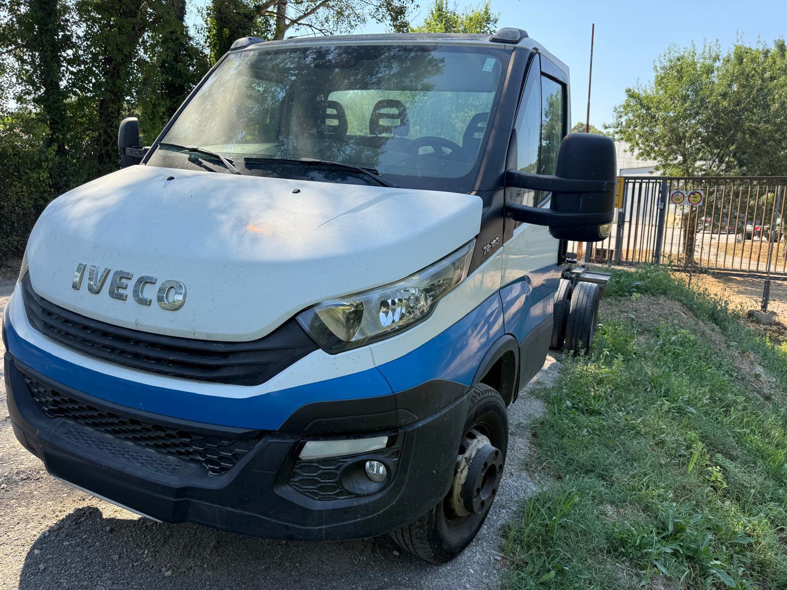 IVECO DAILY 70C18 CHASIS - Imagen 4